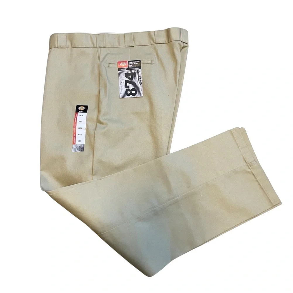 Dickies 874 Men Original work khakis. Size 46/34